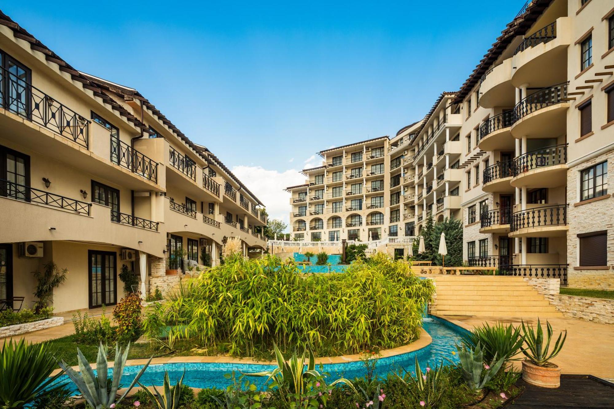 The Cliff Obzor Bay Holiday Apartments And Hotel By Flat Mаnаger Exterior photo